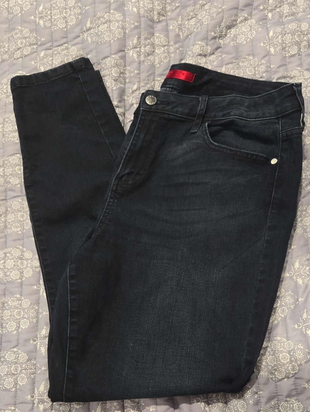 Jennifer Lopez Dark Wash Skinny Jeans